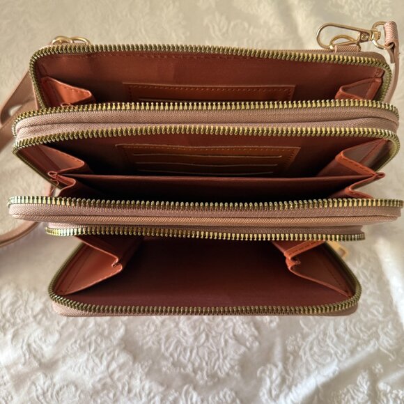 Vegan Leather Crossbody Bag/Wallet - Picture 4 of 5